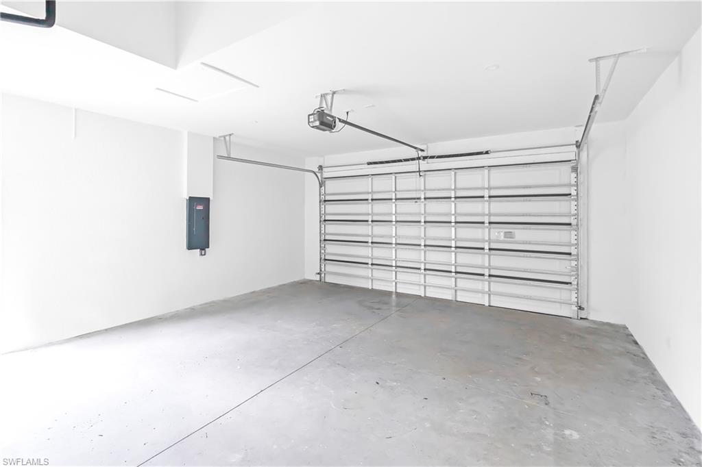 LEELAND HEIGHTS - Residential