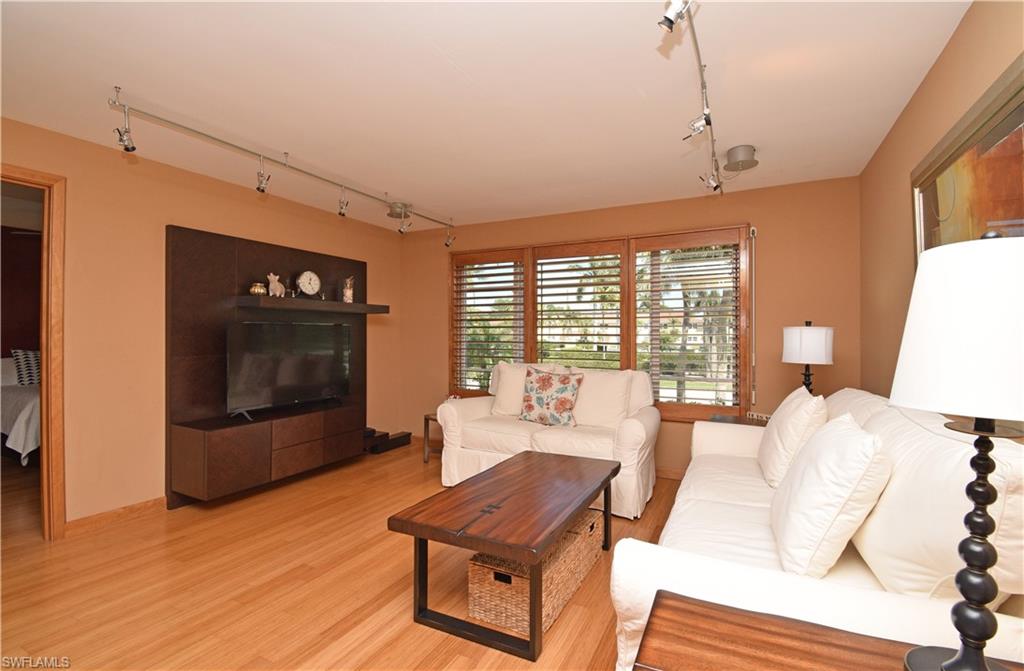 GARDENIA COURT - Residential