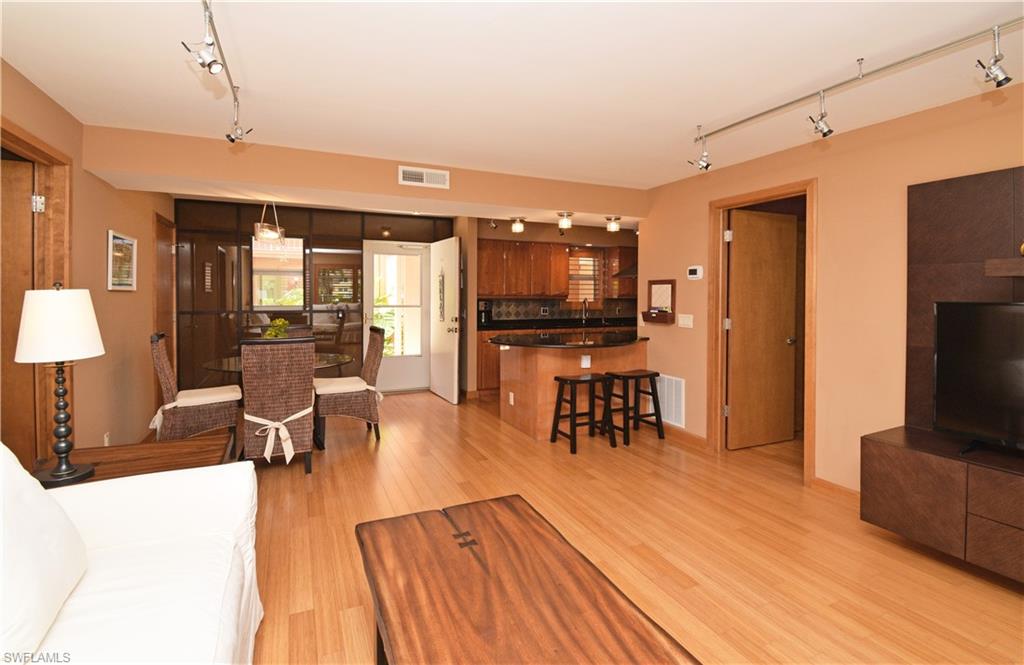 GARDENIA COURT - Residential
