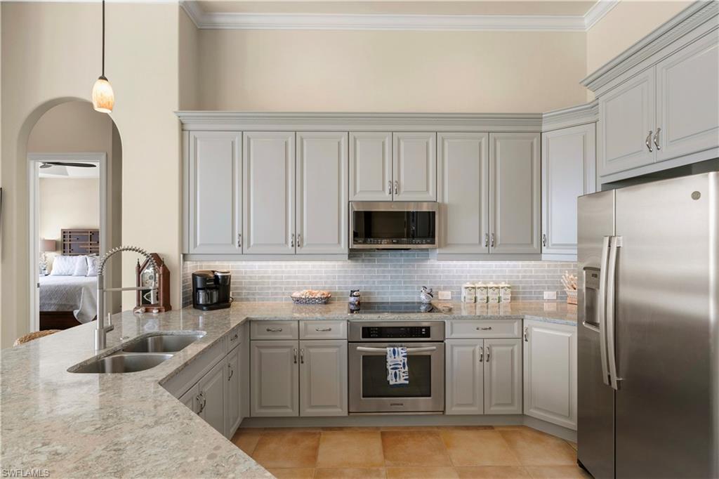 MARCO ISLAND - Residential