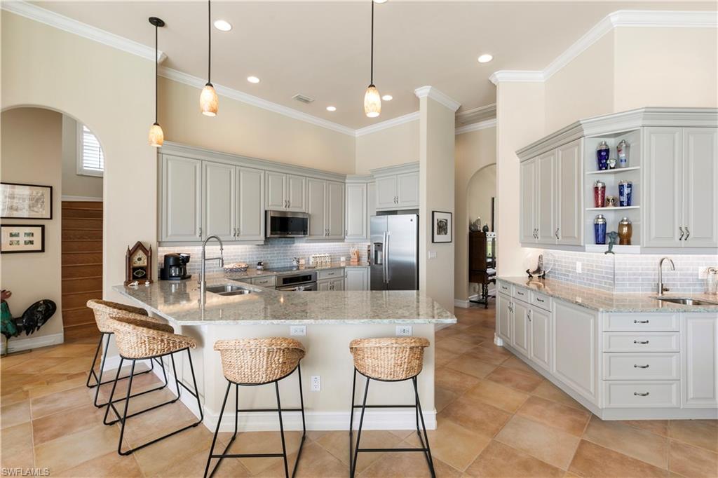 MARCO ISLAND - Residential