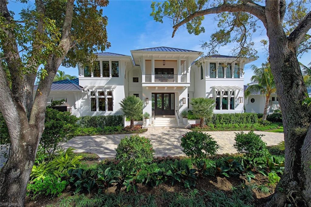 AQUALANE SHORES - Residential