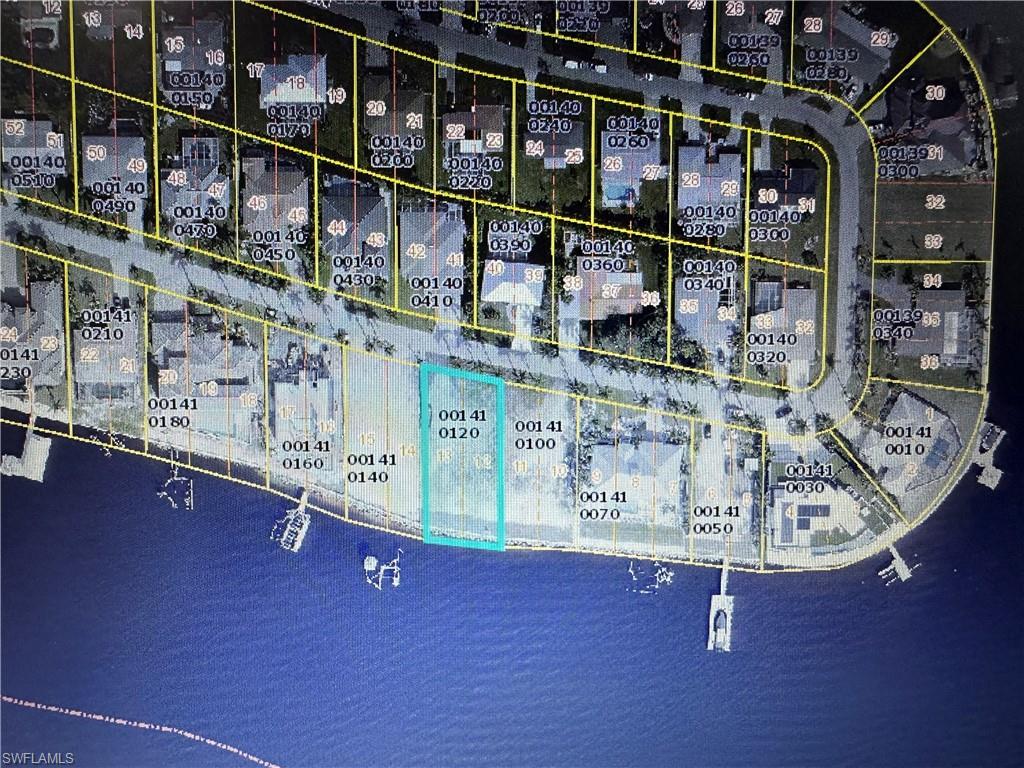 CAPE CORAL - Land