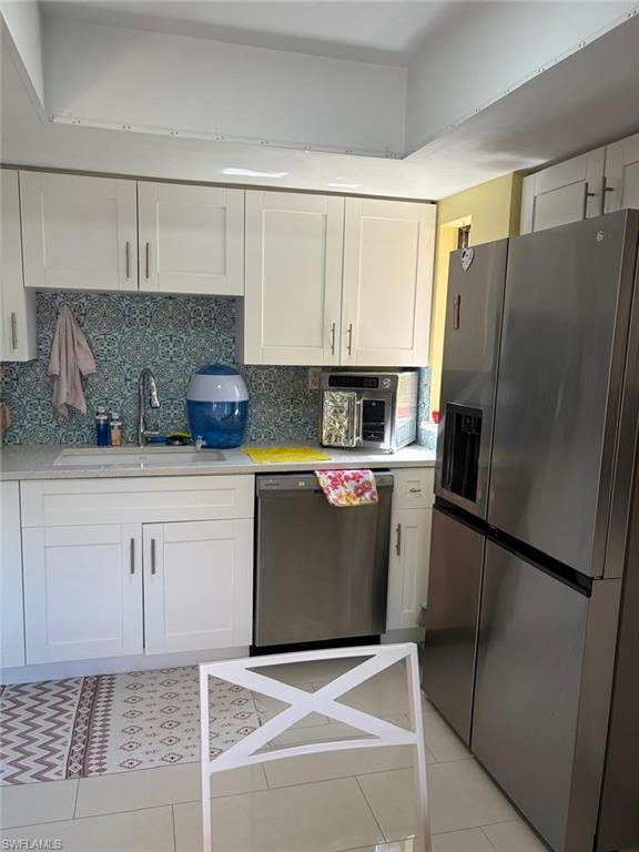 PINE GROVE TOWNHOUSES - Residential Lease