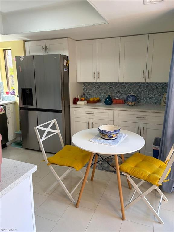 PINE GROVE TOWNHOUSES - Residential Lease