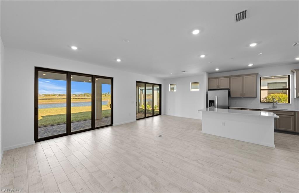 DEL WEBB - Residential