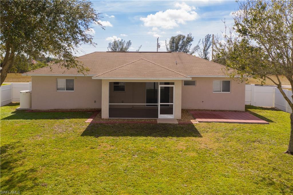 CAPE CORAL - Residential