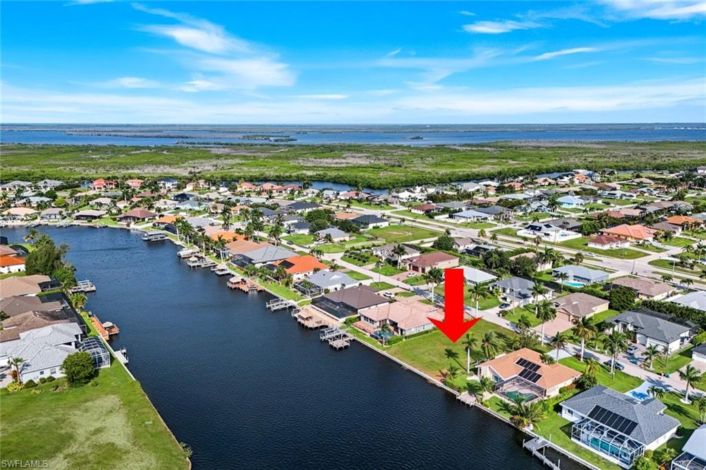 CAPE CORAL - Land