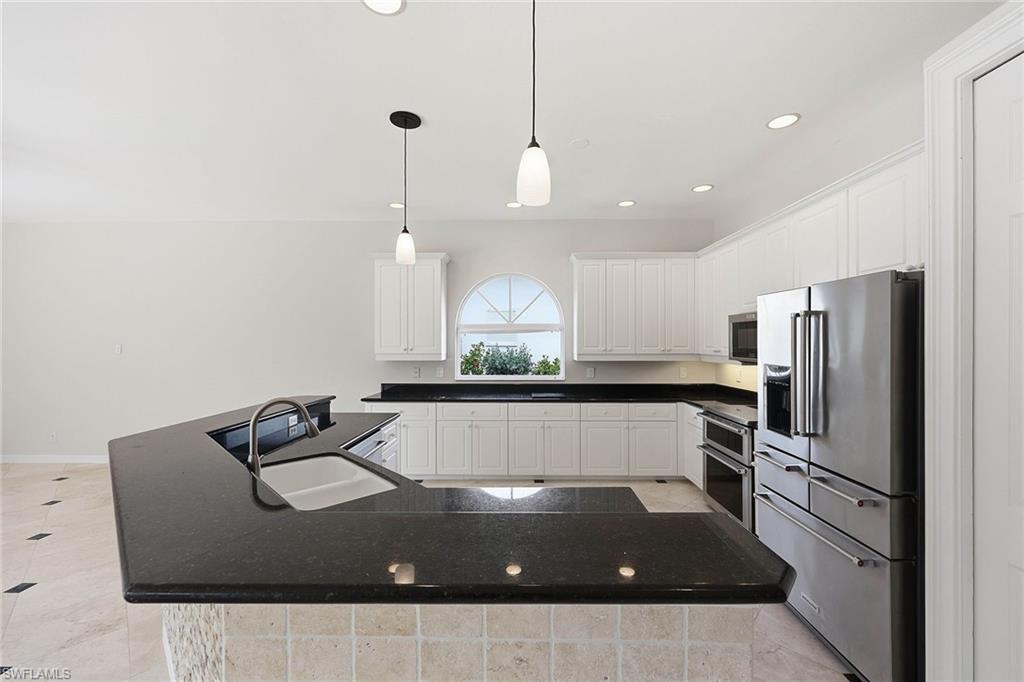 CEDAR CREEK - Residential Lease