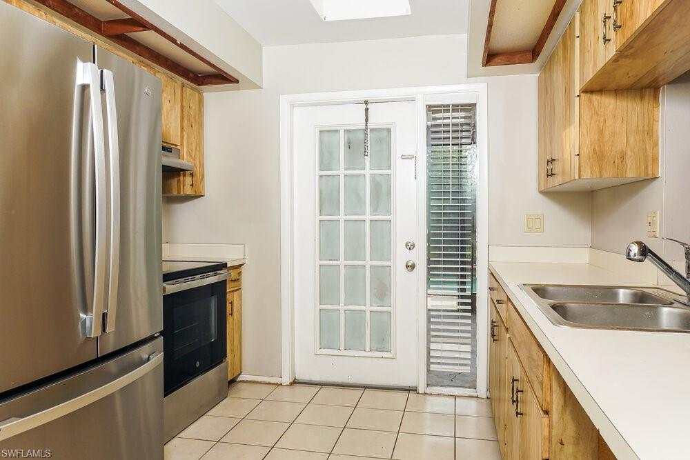 NOT APPLICABLE - Residential Lease