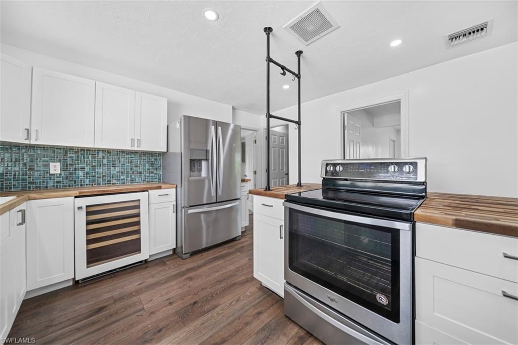 NORTH FORT MYERS - Residential Lease