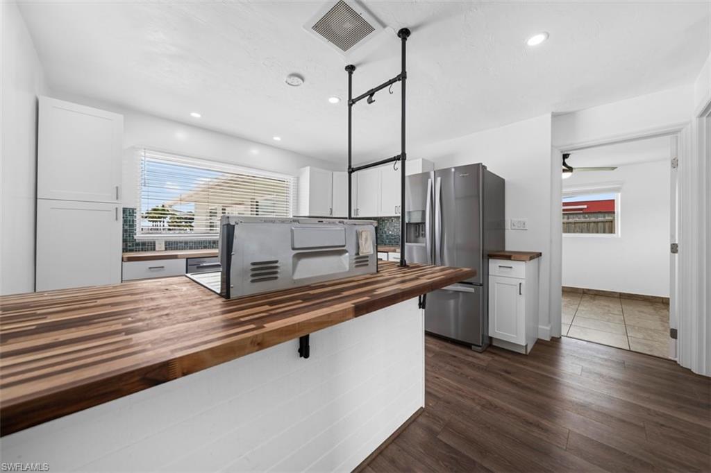 NORTH FORT MYERS - Residential Lease