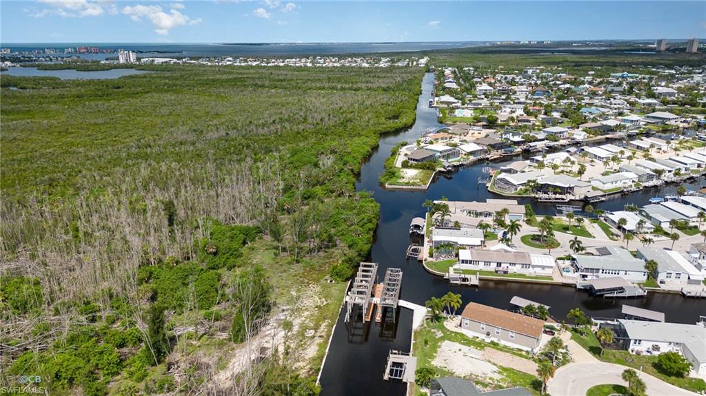 BAYSIDE ESTATES - Land
