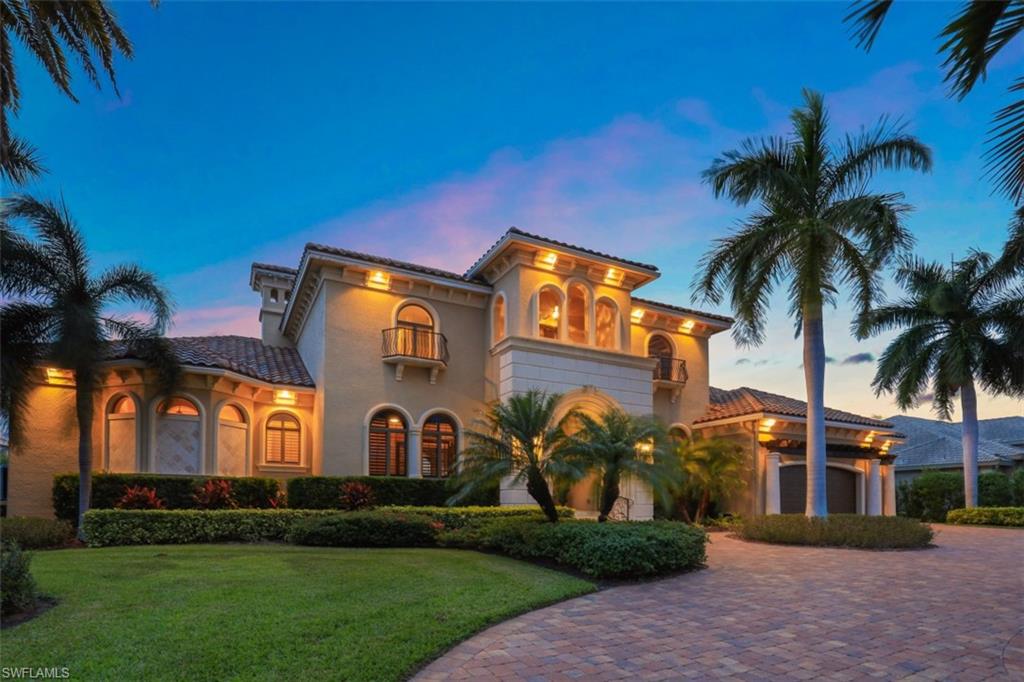 MARCO BEACH - Residential