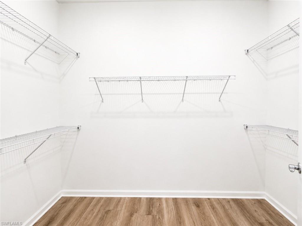 NORTHRIDGE - Residential Lease