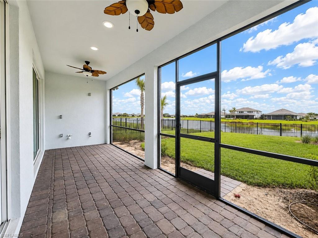 NORTHRIDGE - Residential Lease