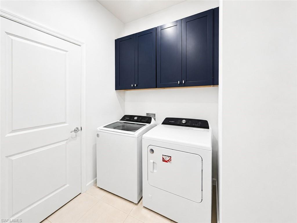 NORTHRIDGE - Residential Lease
