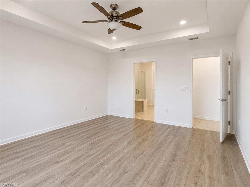 NORTHRIDGE - Residential Lease