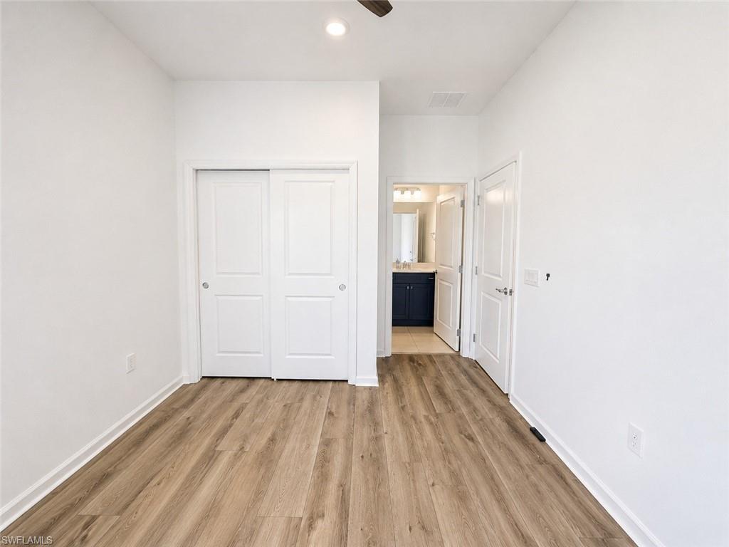 NORTHRIDGE - Residential Lease