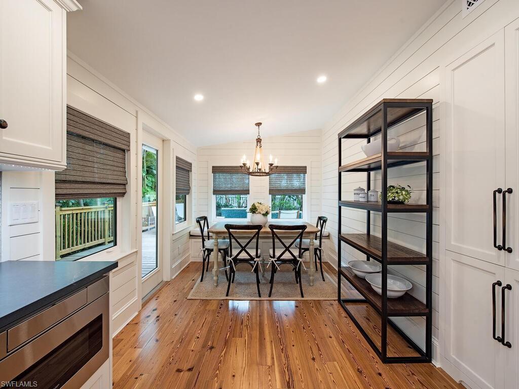 OLDE NAPLES - Residential