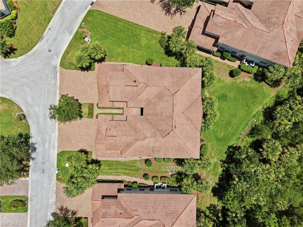 OXFORD POINTE - Residential