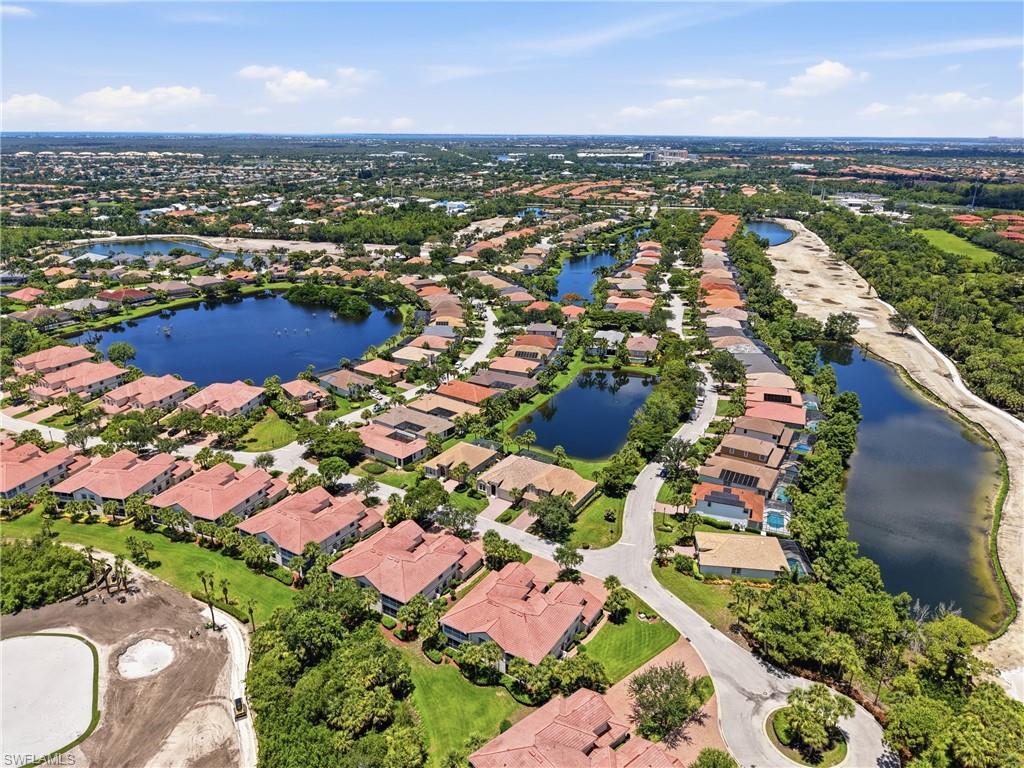 OXFORD POINTE - Residential