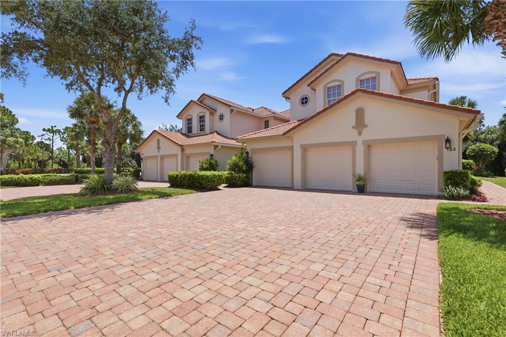 OXFORD POINTE - Residential