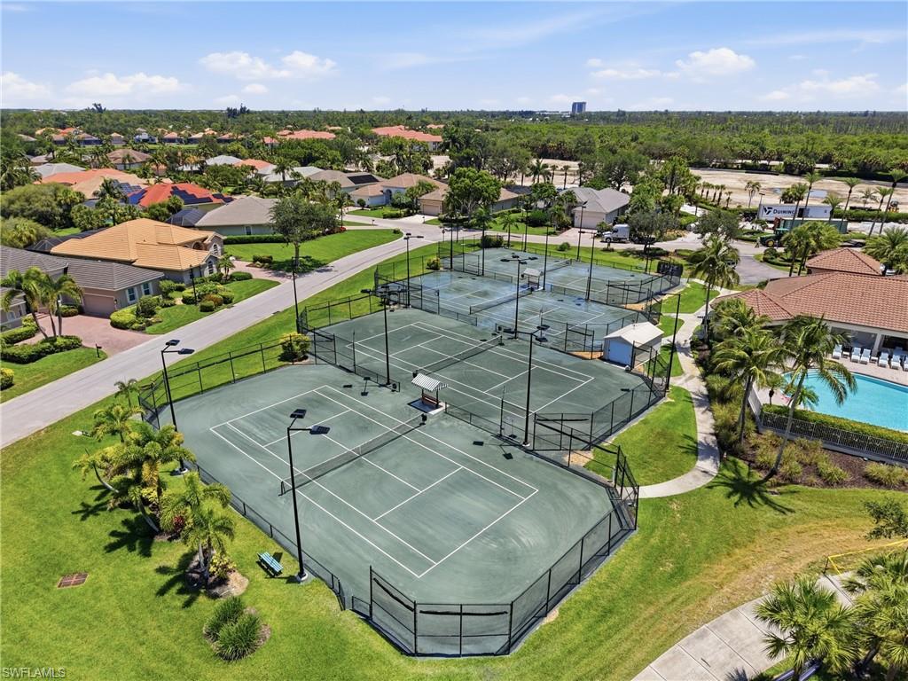 OXFORD POINTE - Residential