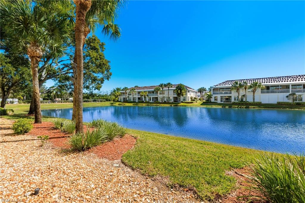 SABAL POINTE - Residential