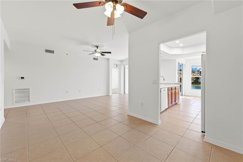 SABAL POINTE - Residential