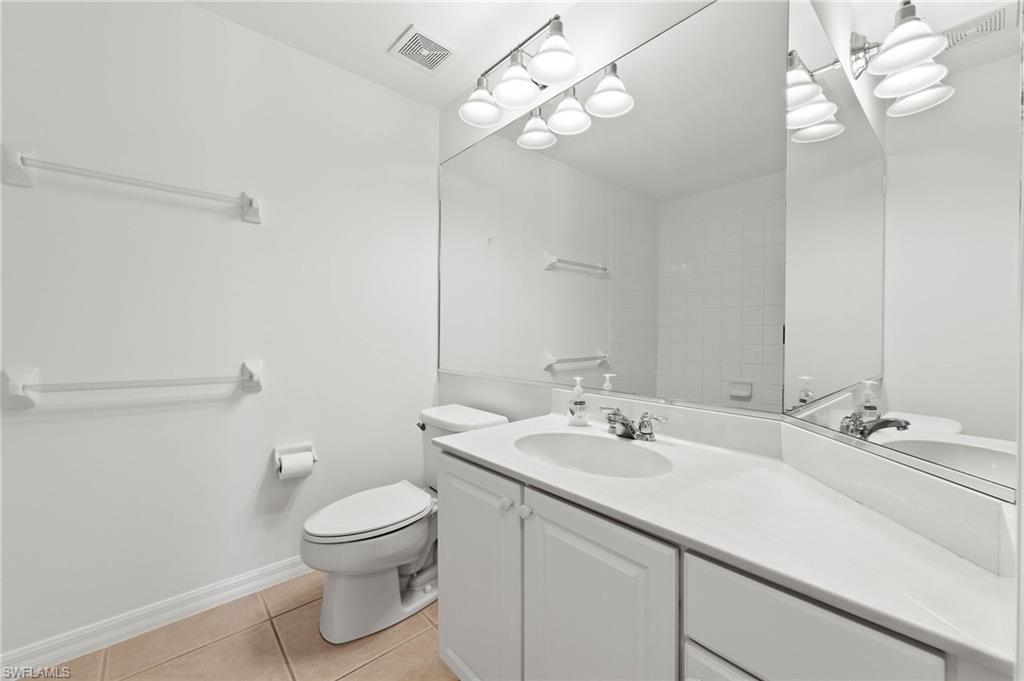 SABAL POINTE - Residential