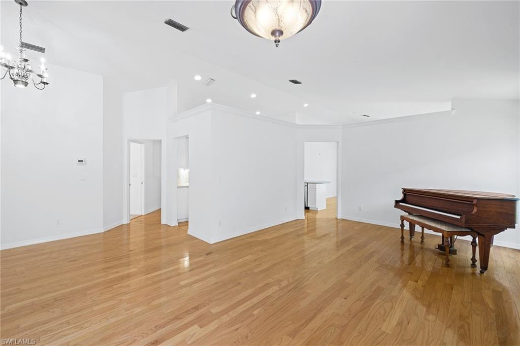CARRIAGE CIRCLE OF NAPLES - Residential