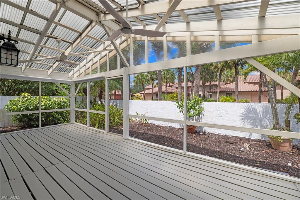 CARRIAGE CIRCLE OF NAPLES - Residential