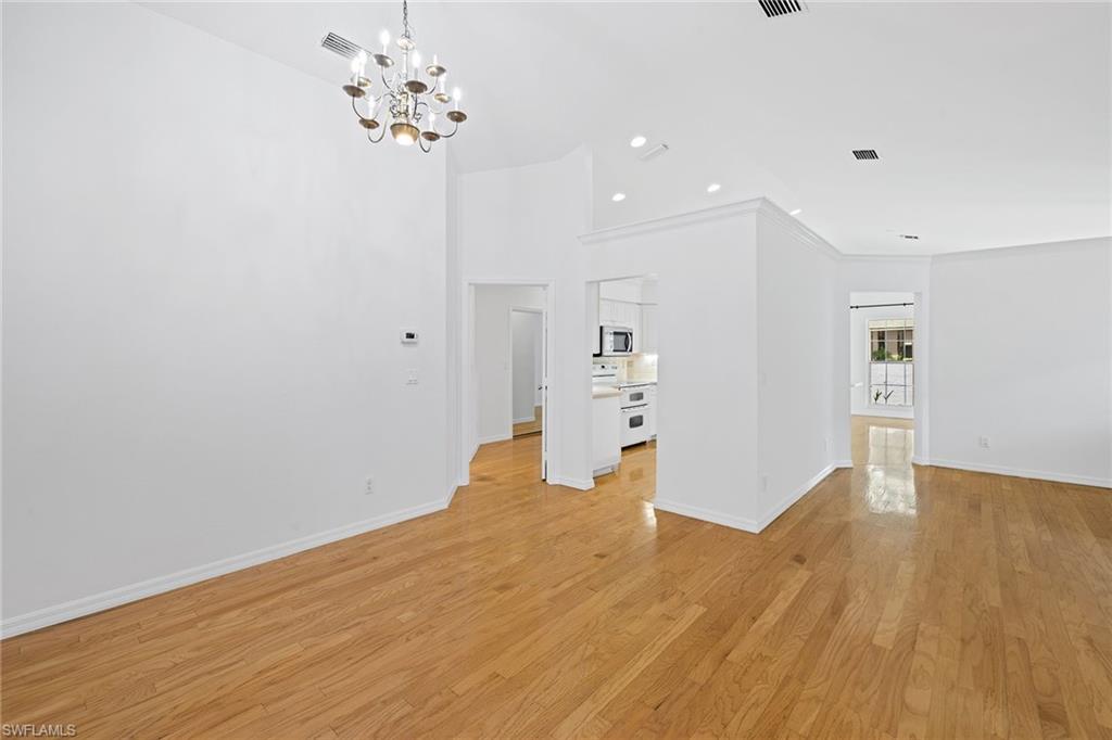 CARRIAGE CIRCLE OF NAPLES - Residential