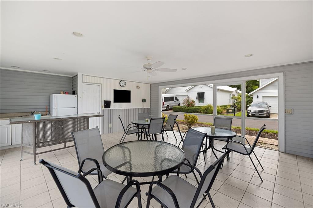CARRIAGE CIRCLE OF NAPLES - Residential
