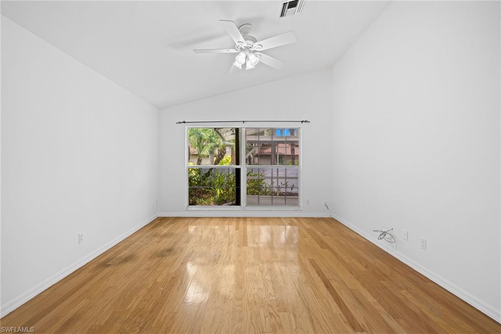 CARRIAGE CIRCLE OF NAPLES - Residential