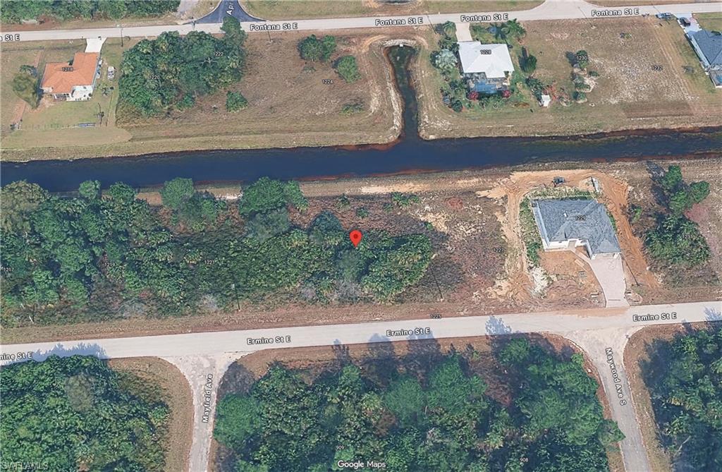 LEHIGH ACRES - Land