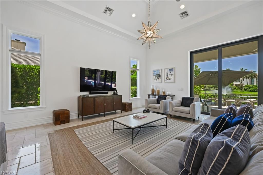 BAY COLONY SHORES - Residential