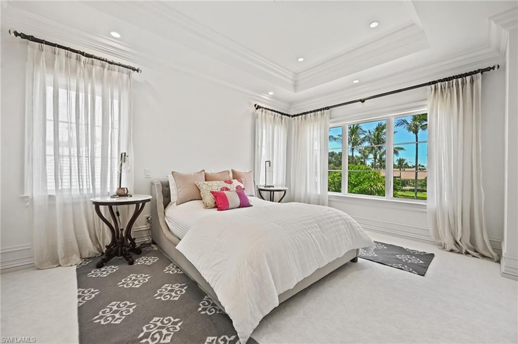 BAY COLONY SHORES - Residential