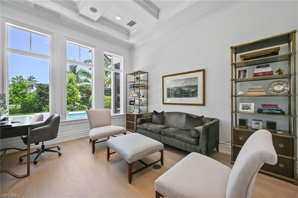 BAY COLONY SHORES - Residential