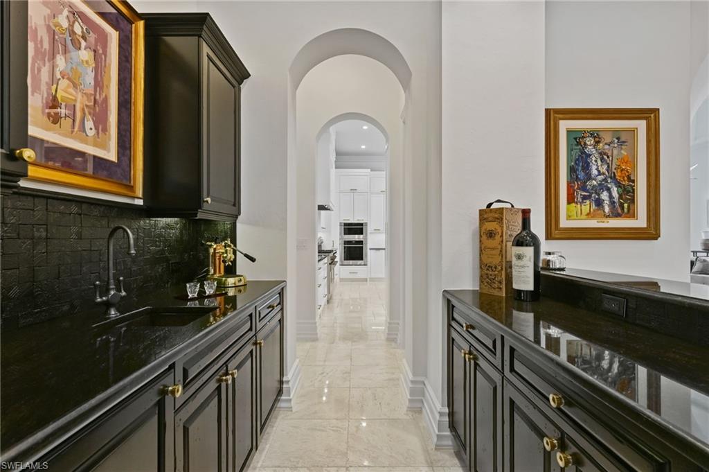 BAY COLONY SHORES - Residential