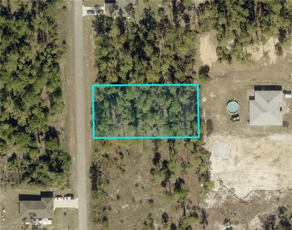 LEHIGH ACRES - Land
