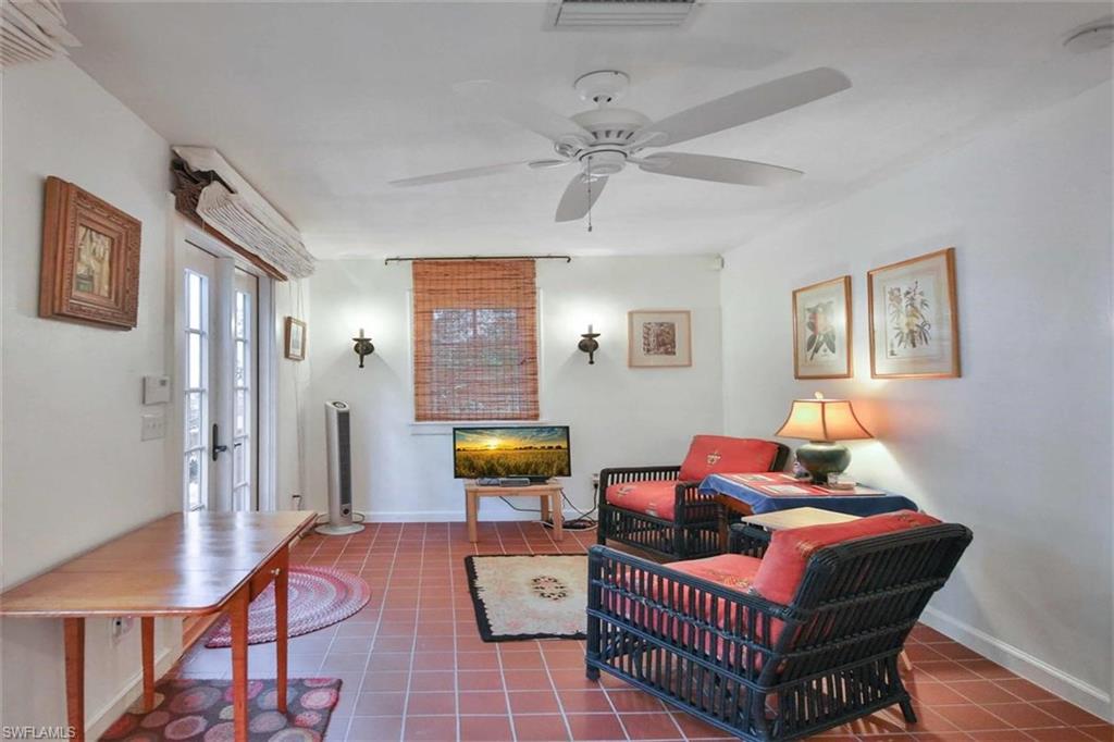 RIVERSIDE - Residential