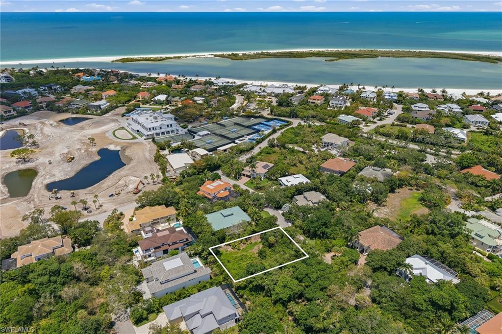 HIDEAWAY BEACH - Land
