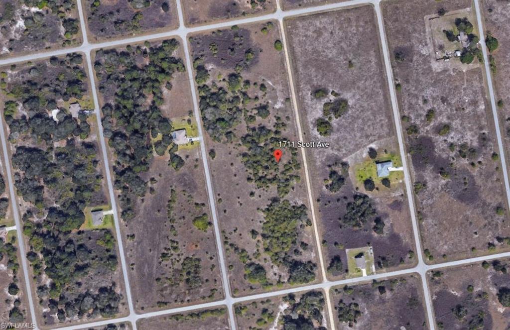 LEHIGH ACRES - Land