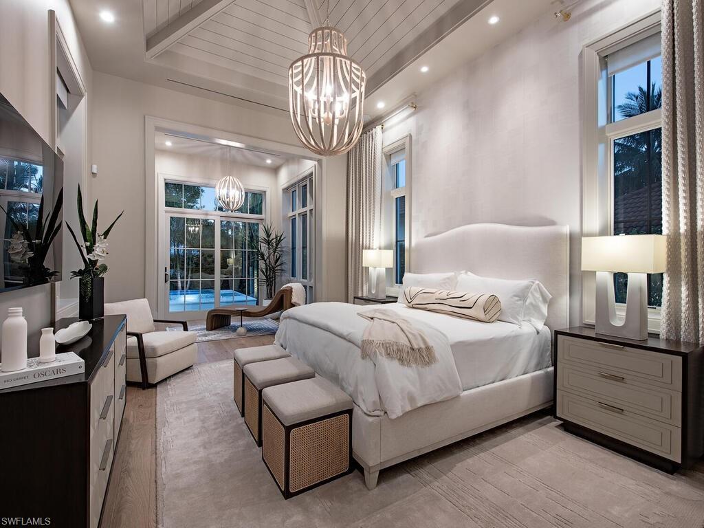 OLDE NAPLES - Residential