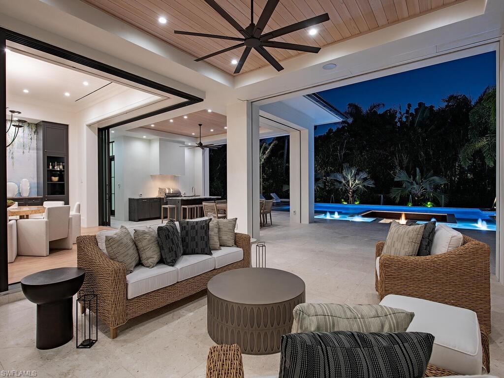 OLDE NAPLES - Residential