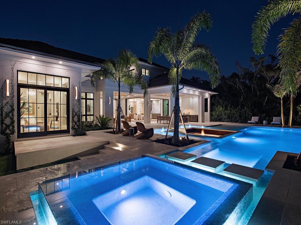 OLDE NAPLES - Residential
