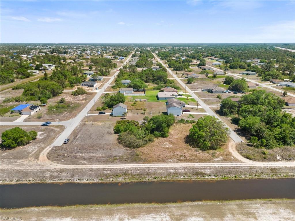 LEHIGH ACRES - Land