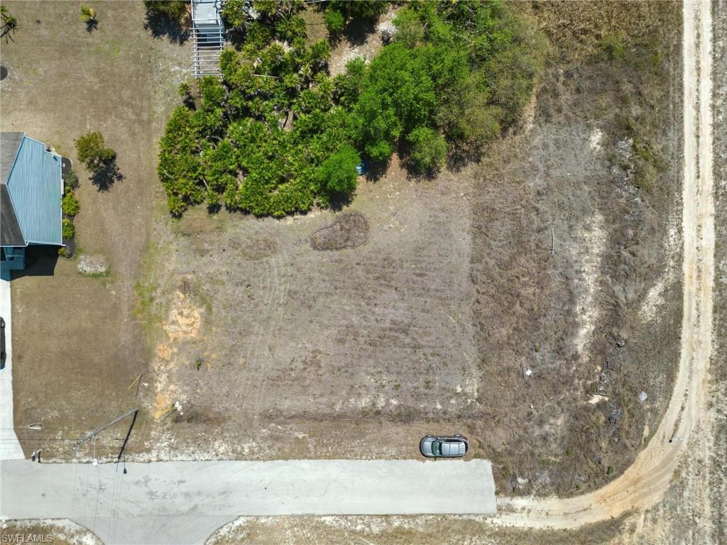 LEHIGH ACRES - Land